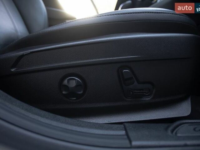 Белый Альфа Ромео Джулия, объемом двигателя 2 л и пробегом 82 тыс. км за 23800 $, фото 35 на Automoto.ua