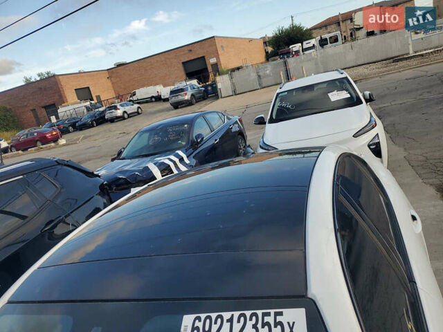 Альфа Ромео Джулія 2020 у Києві на Automoto.ua Білий Альфа Ромео Джулія, об'ємом двигуна 2 л та пробігом 50 тис. км за 18650 $, фото 16 на Automoto.ua