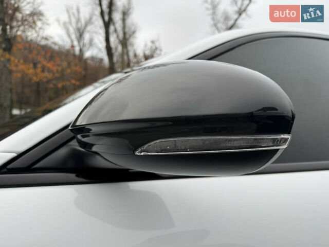 Білий Альфа Ромео Джулія, об'ємом двигуна 2 л та пробігом 40 тис. км за 22999 $, фото 98 на Automoto.ua