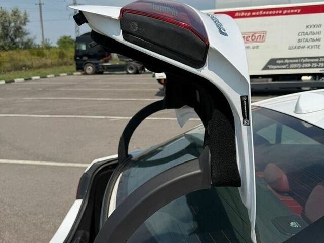 Білий Альфа Ромео Джулія, об'ємом двигуна 2 л та пробігом 62 тис. км за 24000 $, фото 22 на Automoto.ua