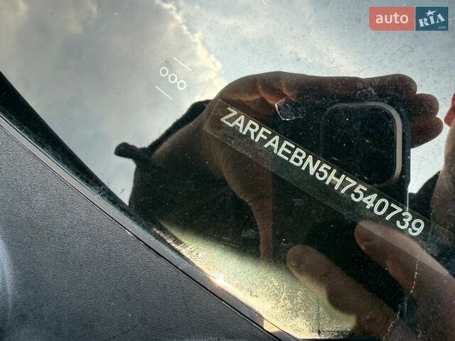 Черный Альфа Ромео Джулия, объемом двигателя 2 л и пробегом 195 тыс. км за 14000 $, фото 15 на Automoto.ua