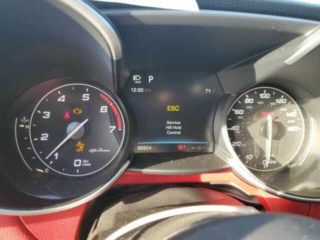 Чорний Альфа Ромео Джулія, об'ємом двигуна 0 л та пробігом 66 тис. км за 5000 $, фото 8 на Automoto.ua