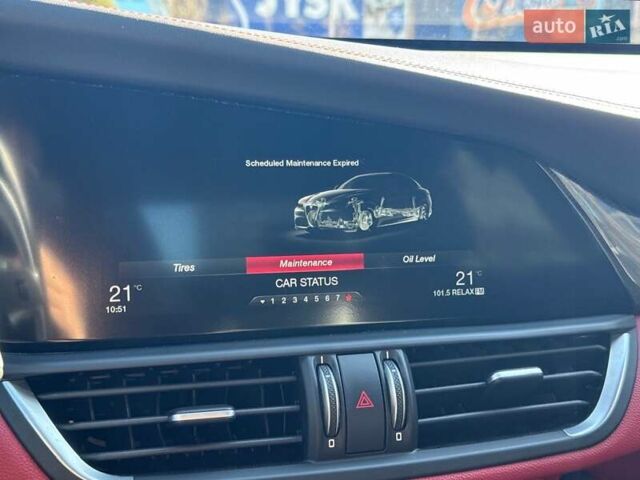 Чорний Альфа Ромео Джулія, об'ємом двигуна 2.9 л та пробігом 63 тис. км за 38500 $, фото 46 на Automoto.ua