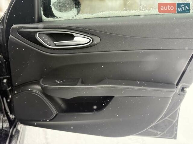 Чорний Альфа Ромео Джулія, об'ємом двигуна 2 л та пробігом 62 тис. км за 20500 $, фото 36 на Automoto.ua