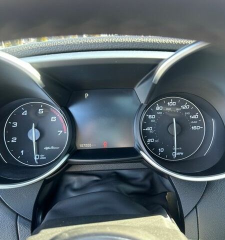 Чорний Альфа Ромео Джулія, об'ємом двигуна 2 л та пробігом 157 тис. км за 19500 $, фото 20 на Automoto.ua