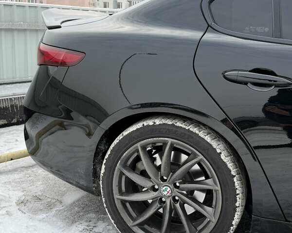 Чорний Альфа Ромео Джулія, об'ємом двигуна 2 л та пробігом 63 тис. км за 20900 $, фото 46 на Automoto.ua