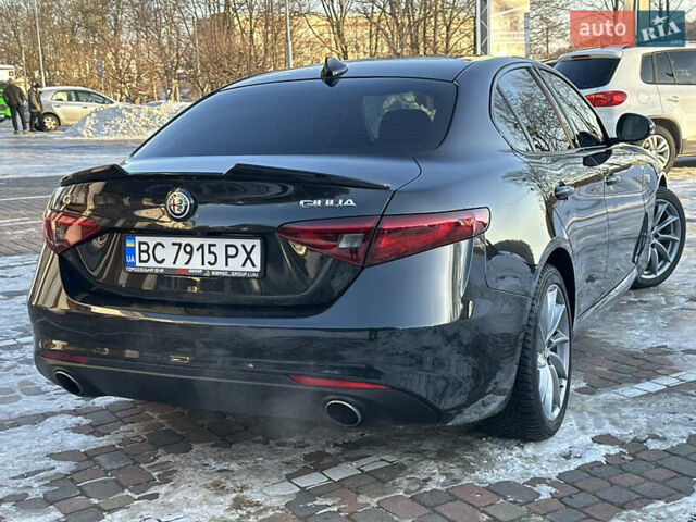 Черный Альфа Ромео Джулия, объемом двигателя 2 л и пробегом 78 тыс. км за 17500 $, фото 9 на Automoto.ua