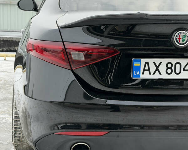 Чорний Альфа Ромео Джулія, об'ємом двигуна 2 л та пробігом 63 тис. км за 20900 $, фото 19 на Automoto.ua