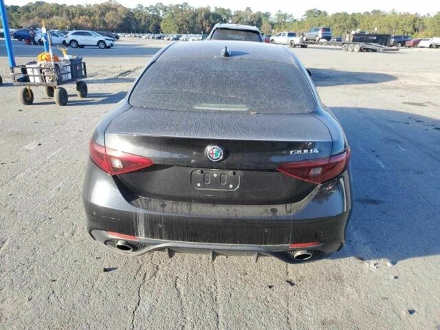 Чорний Альфа Ромео Джулія, об'ємом двигуна 0 л та пробігом 66 тис. км за 5000 $, фото 5 на Automoto.ua