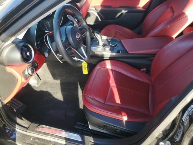 Чорний Альфа Ромео Джулія, об'ємом двигуна 0 л та пробігом 66 тис. км за 5000 $, фото 6 на Automoto.ua