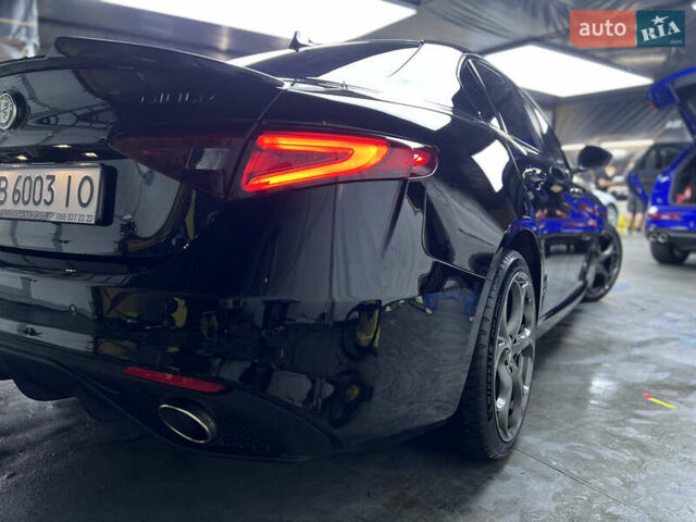 Альфа Ромео Джулия 2018 в Львове на Automoto.ua Черный Альфа Ромео Джулия, объемом двигателя 2 л и пробегом 126 тыс. км за 27500 $, фото 5 на Automoto.ua