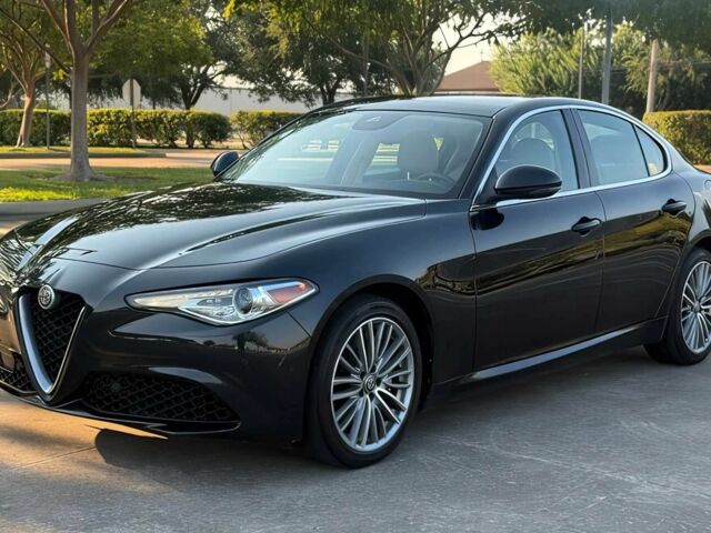 Черный Альфа Ромео Джулия, объемом двигателя 2 л и пробегом 45 тыс. км за 4100 $, фото 2 на Automoto.ua