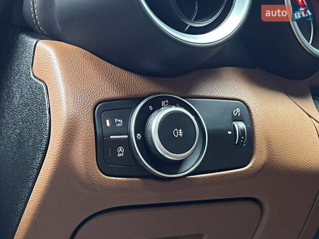 Альфа Ромео Джулия 2018 в Львове на Automoto.ua Черный Альфа Ромео Джулия, объемом двигателя 2 л и пробегом 126 тыс. км за 27500 $, фото 28 на Automoto.ua