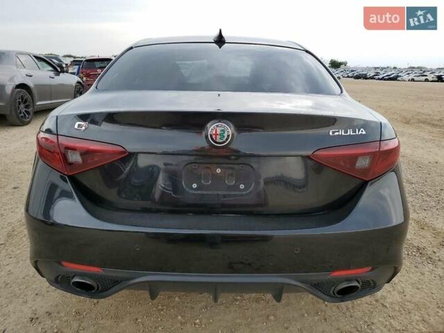 Альфа Ромео Джулия 2018 в Львове на Automoto.ua Черный Альфа Ромео Джулия, объемом двигателя 2 л и пробегом 128 тыс. км за 3800 $, фото 4 на Automoto.ua