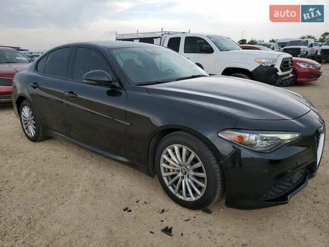 Черный Альфа Ромео Джулия, объемом двигателя 2 л и пробегом 128 тыс. км за 4200 $, фото 2 на Automoto.ua