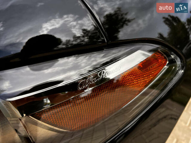 Черный Альфа Ромео Джулия, объемом двигателя 2 л и пробегом 29 тыс. км за 23999 $, фото 16 на Automoto.ua