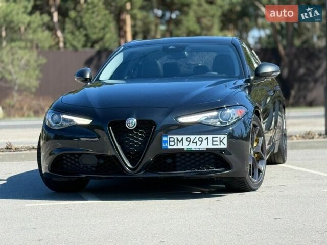 Чорний Альфа Ромео Джулія, об'ємом двигуна 2 л та пробігом 67 тис. км за 19990 $, фото 16 на Automoto.ua
