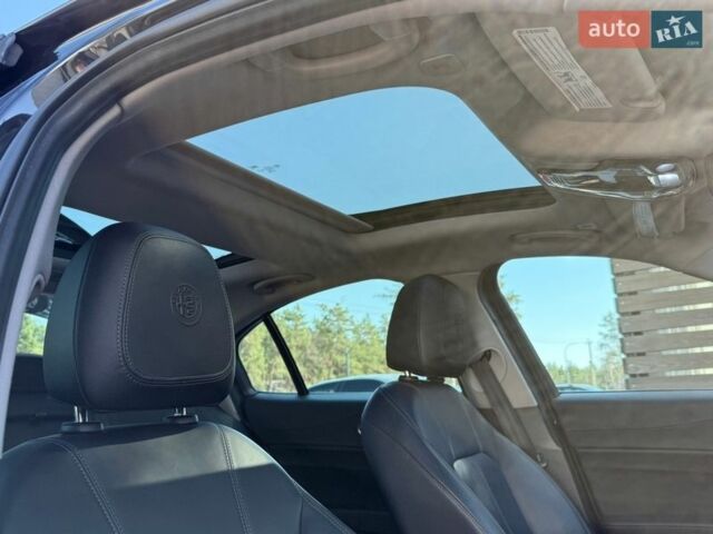 Чорний Альфа Ромео Джулія, об'ємом двигуна 2 л та пробігом 67 тис. км за 19990 $, фото 54 на Automoto.ua