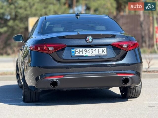 Чорний Альфа Ромео Джулія, об'ємом двигуна 2 л та пробігом 67 тис. км за 19990 $, фото 33 на Automoto.ua