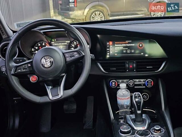 Альфа Ромео Джулия 2020 в Львове на Automoto.ua Черный Альфа Ромео Джулия, объемом двигателя 2 л и пробегом 92 тыс. км за 24400 $, фото 51 на Automoto.ua