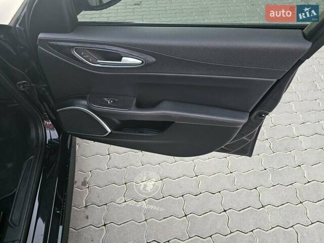 Альфа Ромео Джулия 2020 в Львове на Automoto.ua Черный Альфа Ромео Джулия, объемом двигателя 2 л и пробегом 92 тыс. км за 24400 $, фото 36 на Automoto.ua