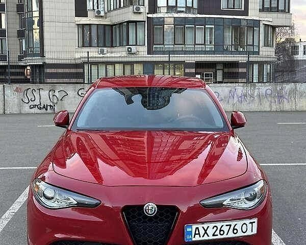 Красный Альфа Ромео Джулия, объемом двигателя 2 л и пробегом 85 тыс. км за 19000 $, фото 1 на Automoto.ua