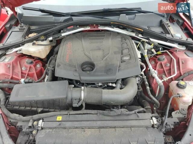 Червоний Альфа Ромео Джулія, об'ємом двигуна 2 л та пробігом 120 тис. км за 3700 $, фото 10 на Automoto.ua