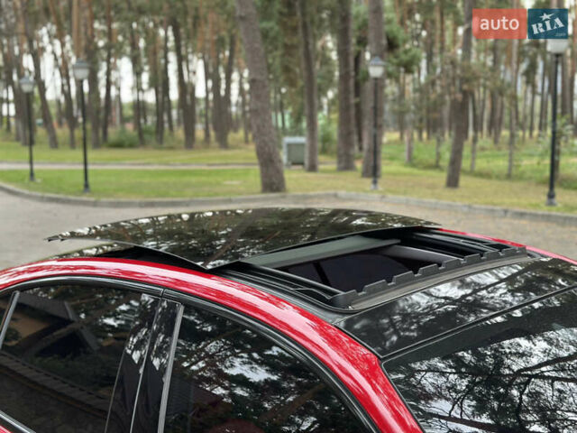 Красный Альфа Ромео Джулия, объемом двигателя 2.2 л и пробегом 263 тыс. км за 19000 $, фото 6 на Automoto.ua