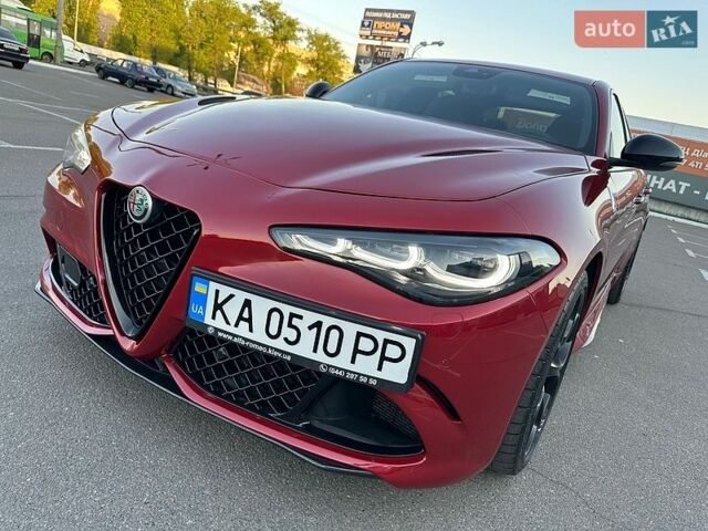 Красный Альфа Ромео Джулия, объемом двигателя 2.89 л и пробегом 80 тыс. км за 47900 $, фото 1 на Automoto.ua