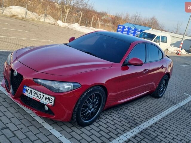 Червоний Альфа Ромео Джулія, об'ємом двигуна 2.14 л та пробігом 270 тис. км за 19500 $, фото 7 на Automoto.ua