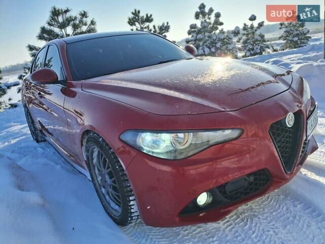 Червоний Альфа Ромео Джулія, об'ємом двигуна 2.14 л та пробігом 270 тис. км за 21500 $, фото 6 на Automoto.ua