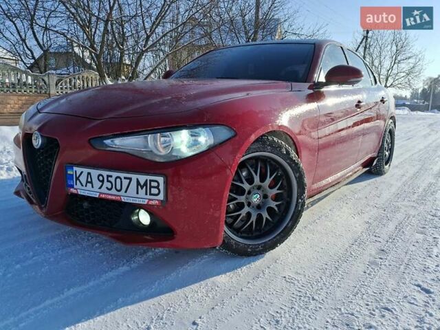 Червоний Альфа Ромео Джулія, об'ємом двигуна 2.14 л та пробігом 270 тис. км за 21500 $, фото 10 на Automoto.ua