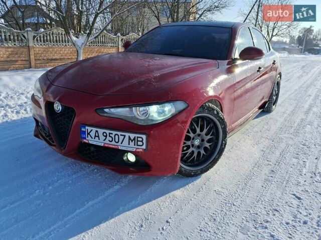 Червоний Альфа Ромео Джулія, об'ємом двигуна 2.14 л та пробігом 270 тис. км за 21500 $, фото 9 на Automoto.ua