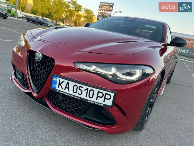 Червоний Альфа Ромео Джулія, об'ємом двигуна 2.89 л та пробігом 82 тис. км за 44900 $, фото 1 на Automoto.ua