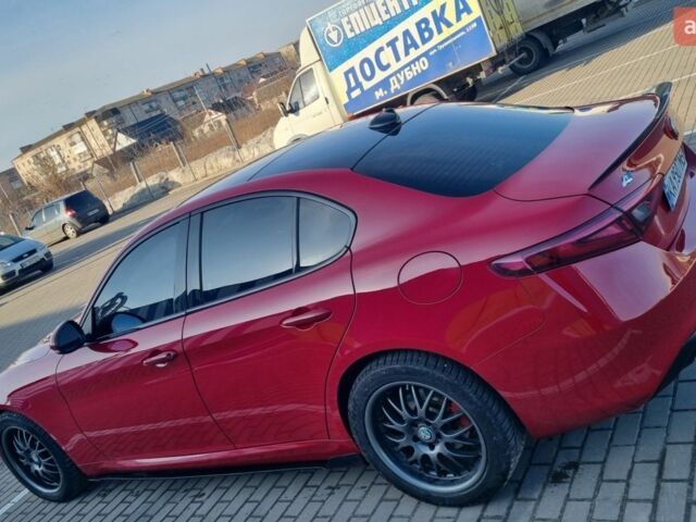 Червоний Альфа Ромео Джулія, об'ємом двигуна 2.14 л та пробігом 270 тис. км за 19500 $, фото 8 на Automoto.ua