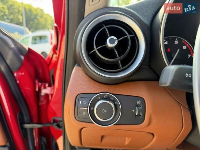 Червоний Альфа Ромео Джулія, об'ємом двигуна 2 л та пробігом 58 тис. км за 26700 $, фото 13 на Automoto.ua