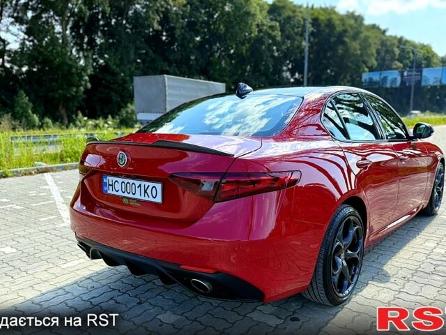 Червоний Альфа Ромео Джулія, об'ємом двигуна 2 л та пробігом 58 тис. км за 26700 $, фото 5 на Automoto.ua