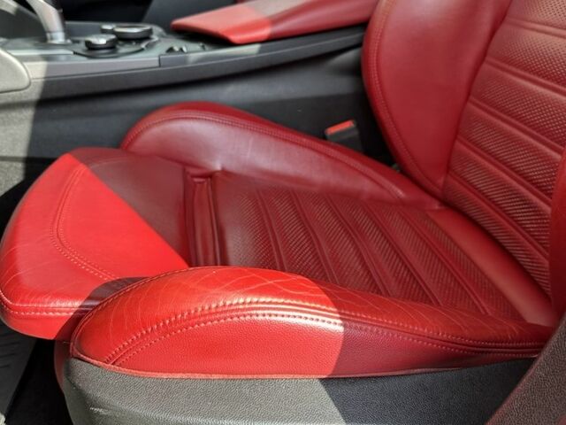 Червоний Альфа Ромео Джулія, об'ємом двигуна 2 л та пробігом 140 тис. км за 26000 $, фото 6 на Automoto.ua