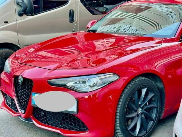 Червоний Альфа Ромео Джулія, об'ємом двигуна 2 л та пробігом 140 тис. км за 26000 $, фото 1 на Automoto.ua