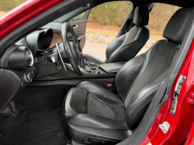 Червоний Альфа Ромео Джулія, об'ємом двигуна 2.9 л та пробігом 50 тис. км за 7300 $, фото 8 на Automoto.ua