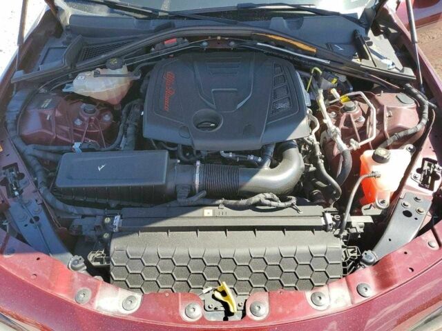 Червоний Альфа Ромео Джулія, об'ємом двигуна 0 л та пробігом 51 тис. км за 5000 $, фото 10 на Automoto.ua