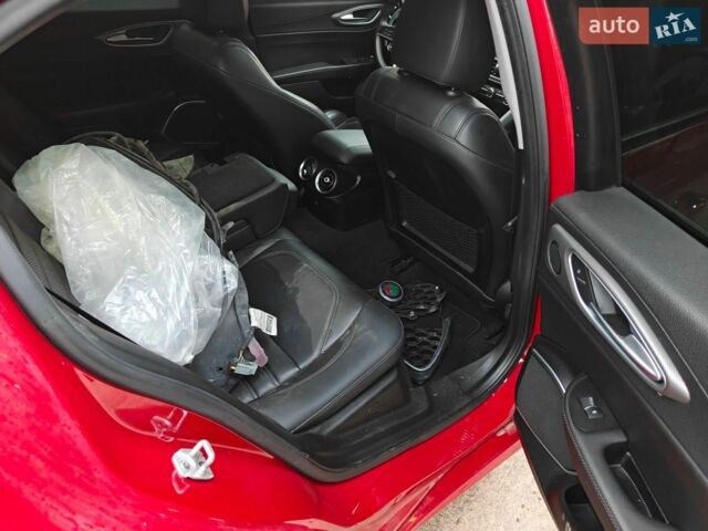 Альфа Ромео Джулия, объемом двигателя 2 л и пробегом 118 тыс. км за 10650 $, фото 8 на Automoto.ua