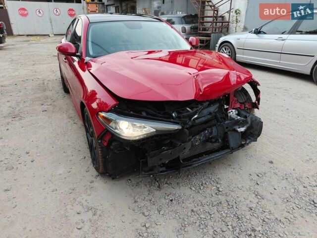 Альфа Ромео Джулия, объемом двигателя 2 л и пробегом 118 тыс. км за 10650 $, фото 17 на Automoto.ua