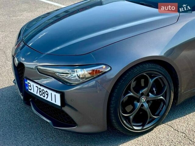 Альфа Ромео Джулия, объемом двигателя 2 л и пробегом 122 тыс. км за 20500 $, фото 32 на Automoto.ua