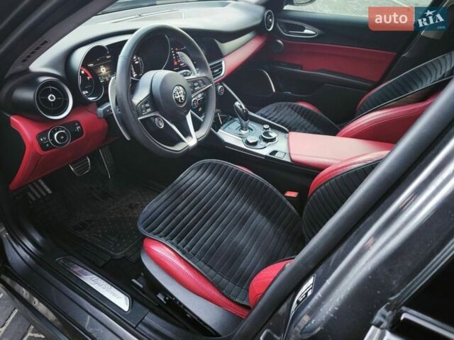 Альфа Ромео Джулия, объемом двигателя 2 л и пробегом 128 тыс. км за 20500 $, фото 16 на Automoto.ua