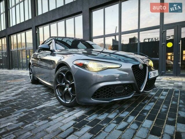 Альфа Ромео Джулия, объемом двигателя 2 л и пробегом 122 тыс. км за 20500 $, фото 4 на Automoto.ua