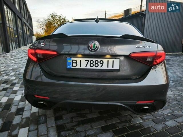 Альфа Ромео Джулия, объемом двигателя 2 л и пробегом 128 тыс. км за 20500 $, фото 5 на Automoto.ua