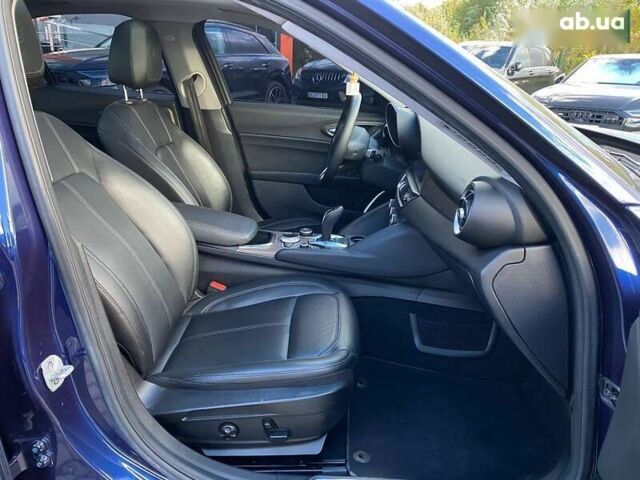 Альфа Ромео Джулія, об'ємом двигуна 2 л та пробігом 32 тис. км за 23800 $, фото 25 на Automoto.ua