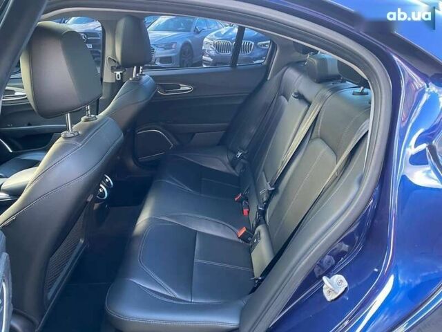 Альфа Ромео Джулія, об'ємом двигуна 2 л та пробігом 32 тис. км за 23800 $, фото 21 на Automoto.ua