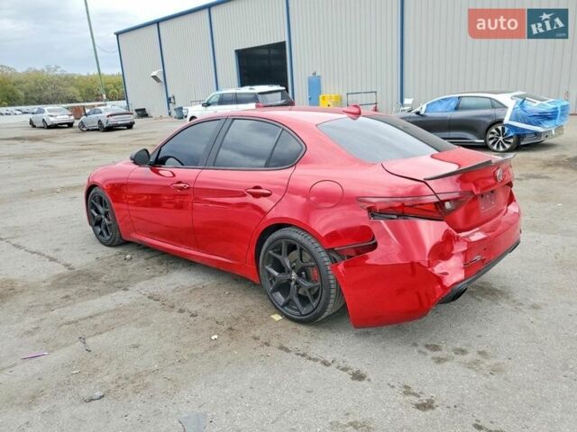 Альфа Ромео Джулия, объемом двигателя 2 л и пробегом 126 тыс. км за 4000 $, фото 3 на Automoto.ua